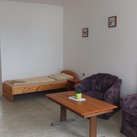 Apartman M.M.Marku 14 Lägenhet Lanškroun Exteriör bild