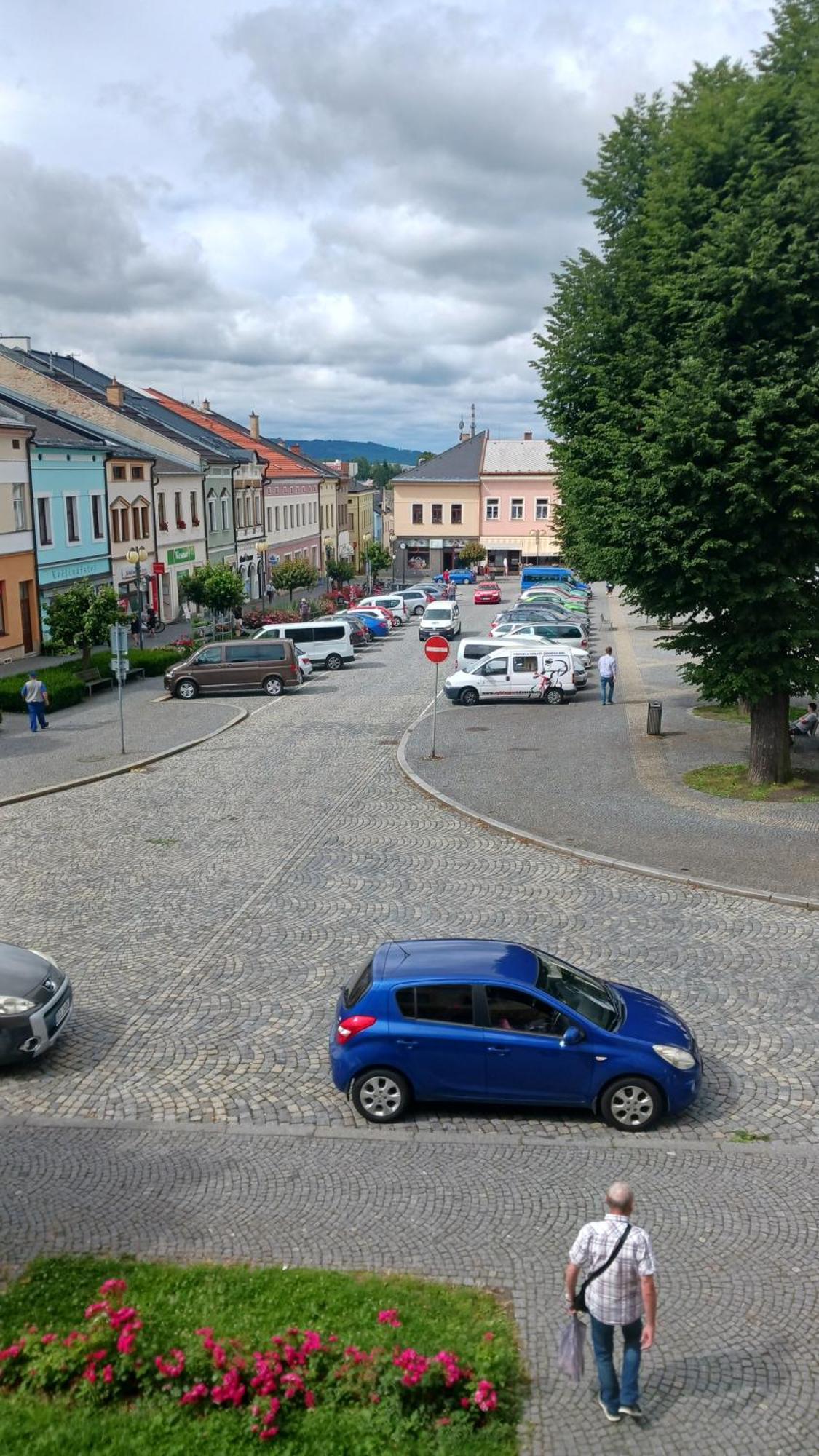 Apartman M.M.Marku 14 Lägenhet Lanškroun Exteriör bild